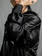 Back-pleated shirt